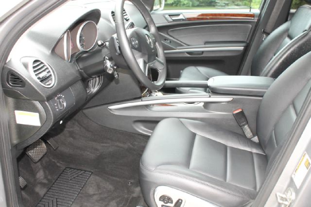 2010 Mercedes-Benz M-Class Gl 2x2