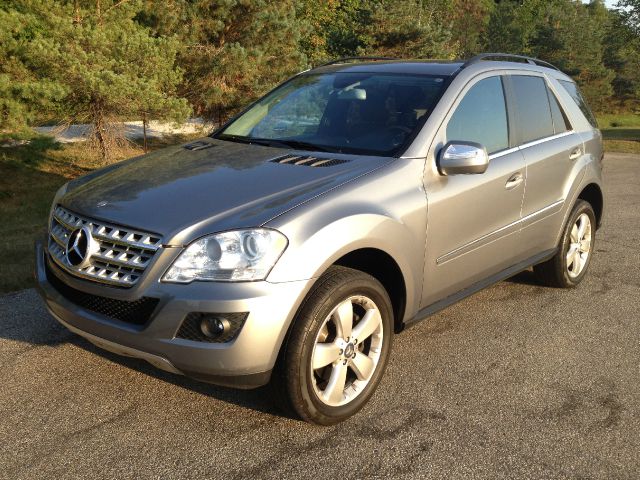 2010 Mercedes-Benz M-Class Gl 2x2
