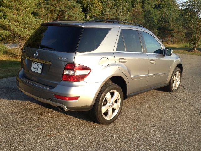 2010 Mercedes-Benz M-Class Gl 2x2