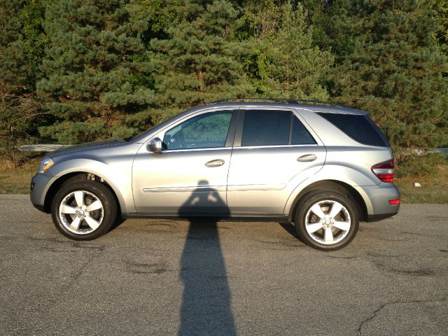 2010 Mercedes-Benz M-Class Gl 2x2