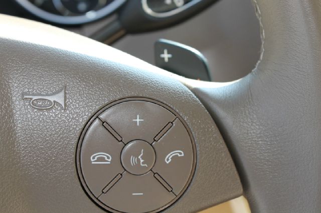 2010 Mercedes-Benz M-Class Gl 2x2