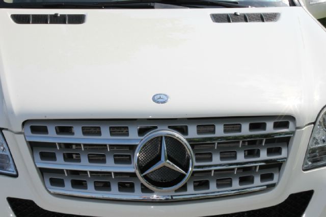 2010 Mercedes-Benz M-Class Gl 2x2