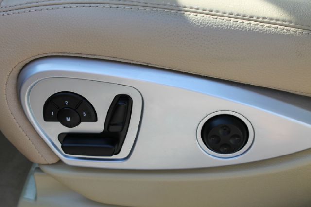 2010 Mercedes-Benz M-Class Gl 2x2