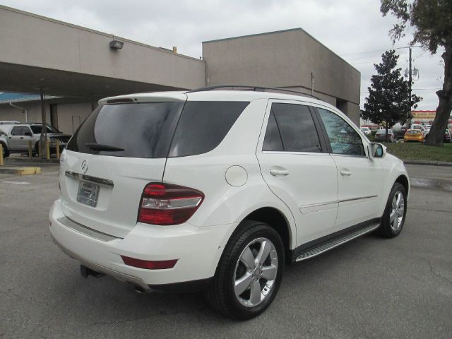 2010 Mercedes-Benz M-Class E55