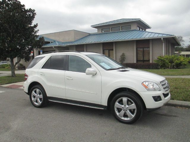 2010 Mercedes-Benz M-Class E55