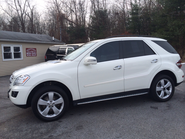 2011 Mercedes-Benz M-Class Gl 2x2