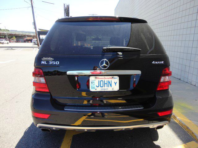 2011 Mercedes-Benz M-Class Xeking Cab