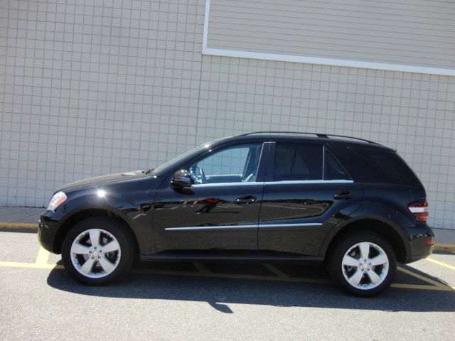 2011 Mercedes-Benz M-Class Xeking Cab