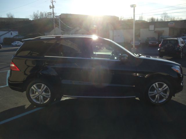 2012 Mercedes-Benz M-Class Gl 2x2