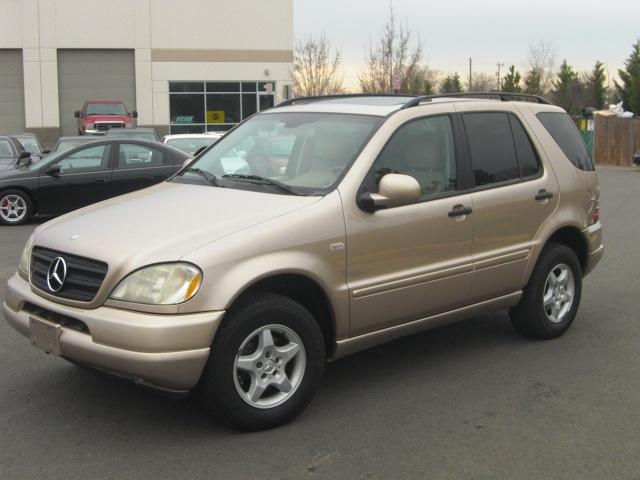 2001 Mercedes-Benz M Class AWD Wagon Automatic VERY NICE