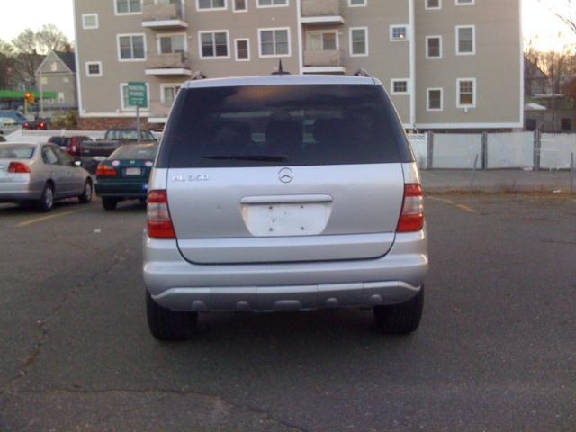 2003 Mercedes-Benz M Class SES 5dr