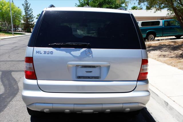 2004 Mercedes-Benz M Class SES 5dr