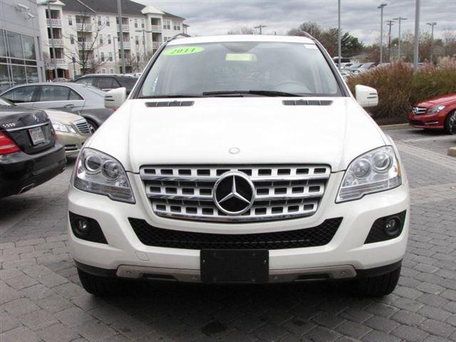 2011 Mercedes-Benz M Class GS 2+2