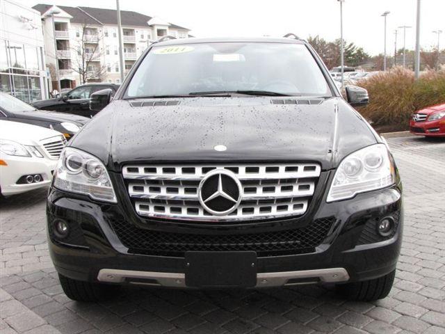 2011 Mercedes-Benz M Class GS 2+2
