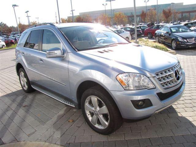 2011 Mercedes-Benz M Class GS 2+2