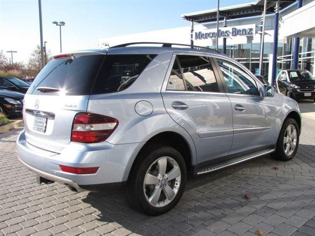 2011 Mercedes-Benz M Class GS 2+2