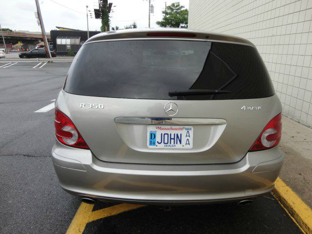 2006 Mercedes-Benz R-Class Laramie/ 1 Owner