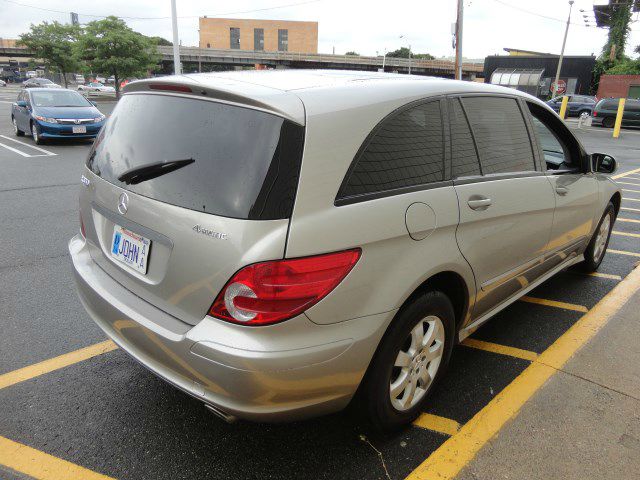 2006 Mercedes-Benz R-Class Laramie/ 1 Owner