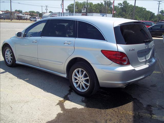 2006 Mercedes-Benz R-Class DRW LS