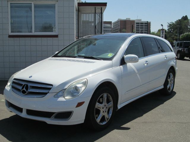 2006 Mercedes-Benz R-Class Lariat XL