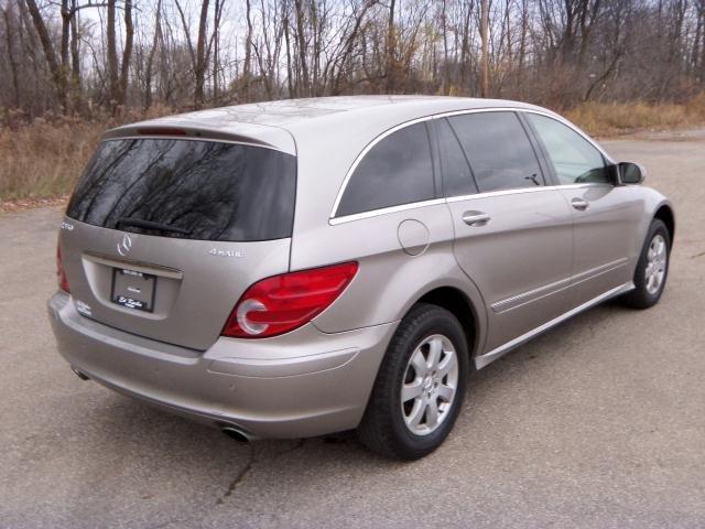 2007 Mercedes-Benz R-Class Srt-8