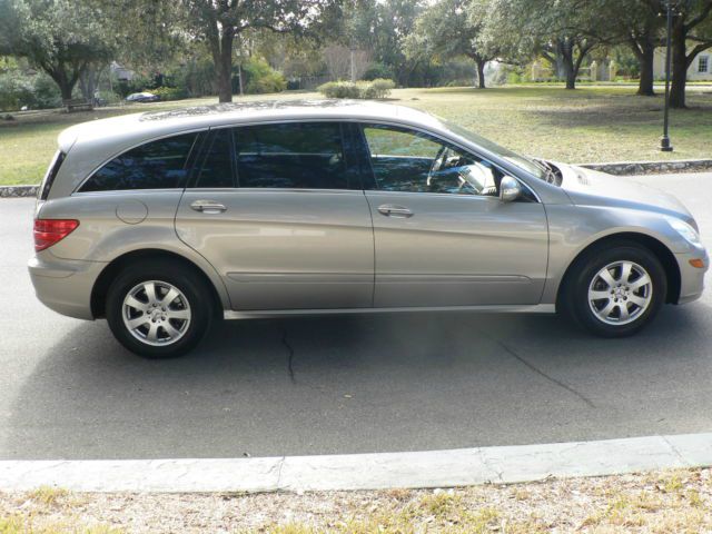 2007 Mercedes-Benz R-Class DRW LS