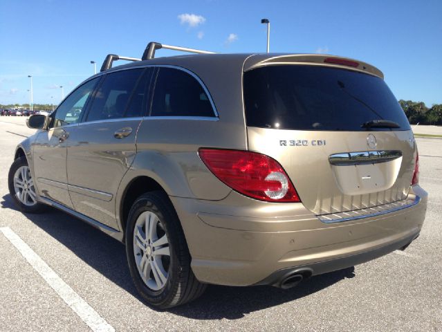 2008 Mercedes-Benz R-Class 745 I