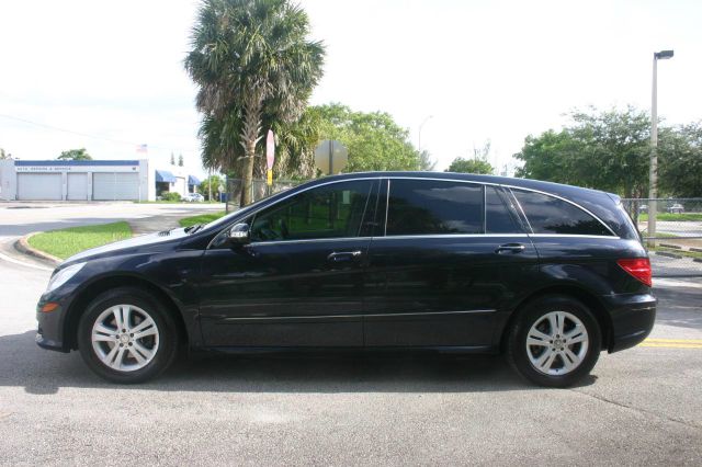 2008 Mercedes-Benz R-Class DRW LS