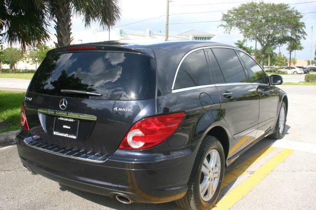 2008 Mercedes-Benz R-Class DRW LS
