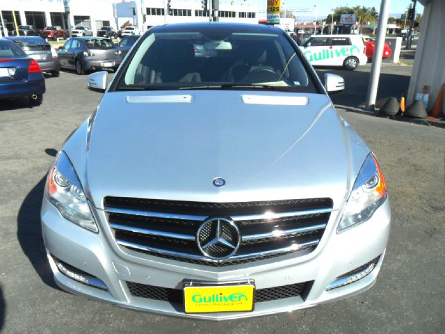 2012 Mercedes-Benz R-Class 740il 4dr Sdn Sedan
