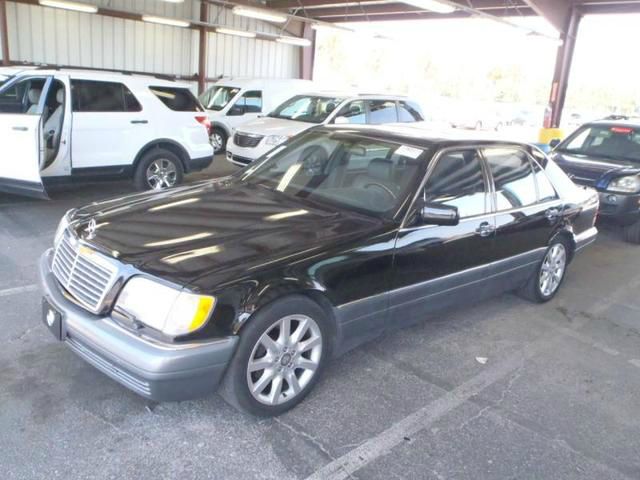 1995 Mercedes-Benz S-Class STI W/silver Wheels