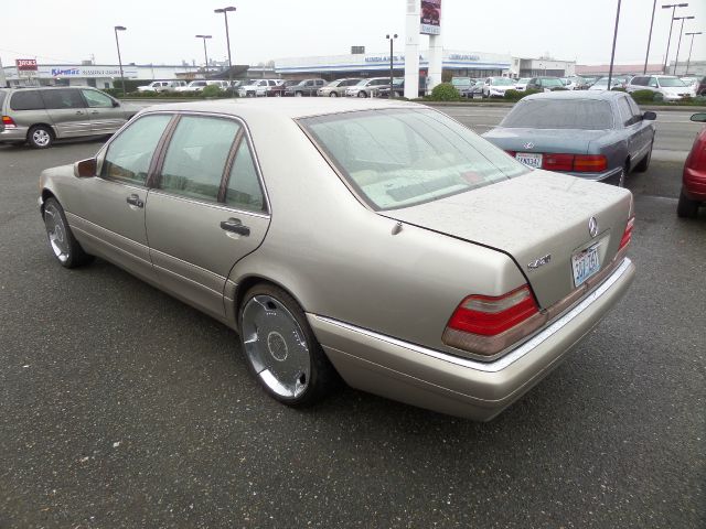 1998 Mercedes-Benz S-Class HD Supercab 155.0 WB