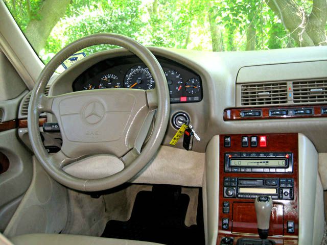 1998 Mercedes-Benz S-Class SE Automatic 4X4 Beutiful