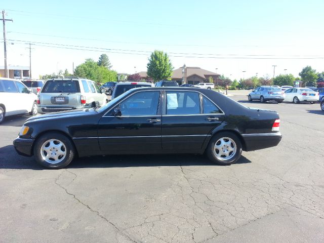 1998 Mercedes-Benz S-Class HD Supercab 155.0 WB