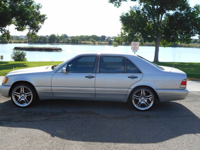 1999 Mercedes-Benz S-Class SW1