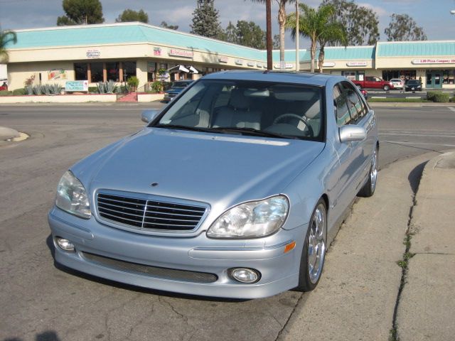 2000 Mercedes-Benz S-Class Sahara