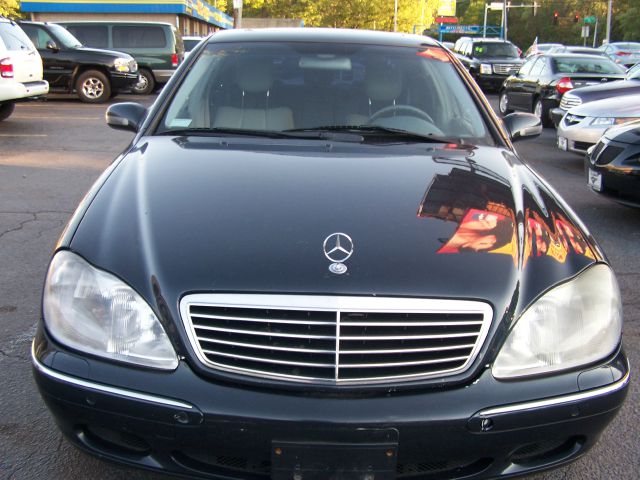 2000 Mercedes-Benz S-Class Gl 2x2