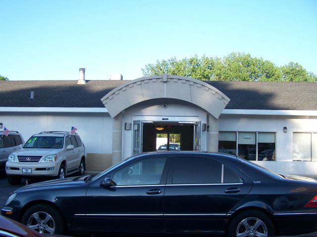 2000 Mercedes-Benz S-Class Gl 2x2