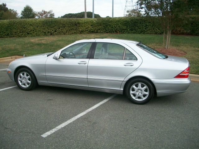 2000 Mercedes-Benz S-Class SW1