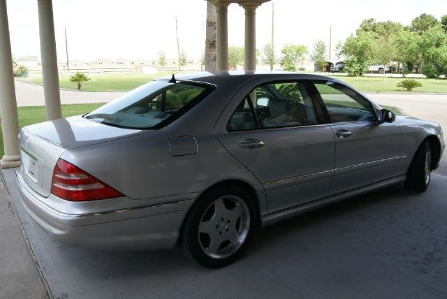 2000 Mercedes-Benz S-Class SW1