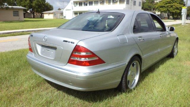 2000 Mercedes-Benz S-Class SW1
