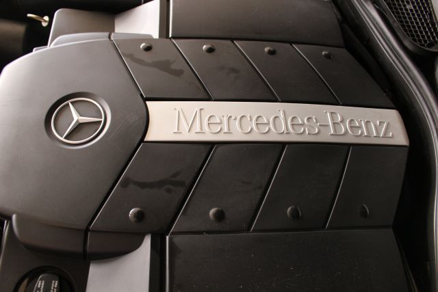 2001 Mercedes-Benz S-Class Sahara