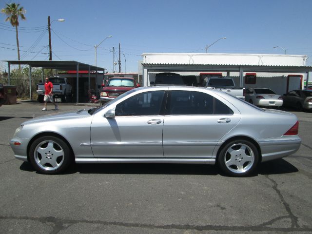 2001 Mercedes-Benz S-Class STI W/silver Wheels