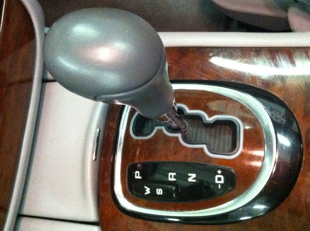 2001 Mercedes-Benz S-Class Sahara