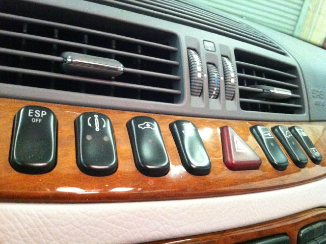 2001 Mercedes-Benz S-Class Sahara