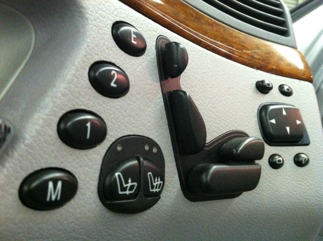 2001 Mercedes-Benz S-Class Sahara