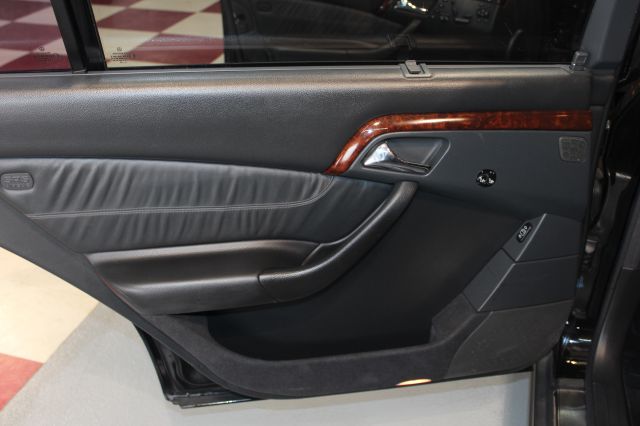 2001 Mercedes-Benz S-Class C320-wagon