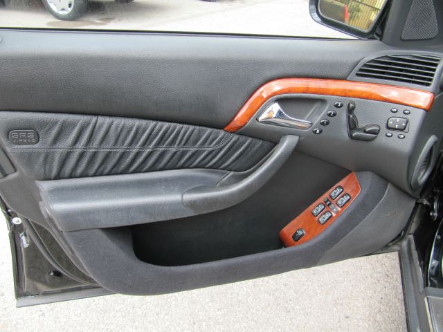 2002 Mercedes-Benz S-Class Sahara