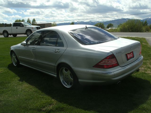 2003 Mercedes-Benz S-Class STI W/silver Wheels