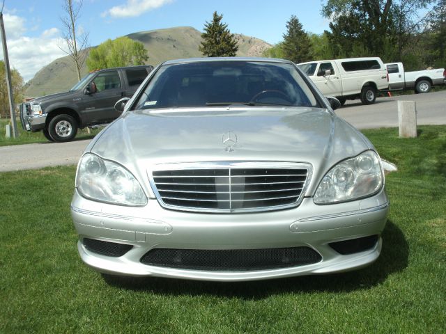 2003 Mercedes-Benz S-Class STI W/silver Wheels
